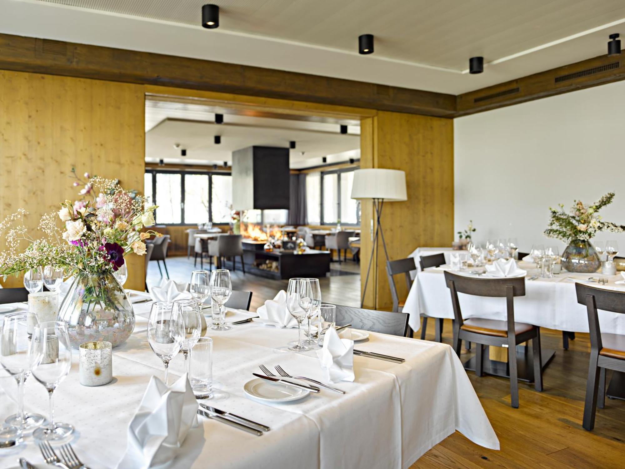 Restaurant & Hotel Heidelberg Aadorf Екстериор снимка